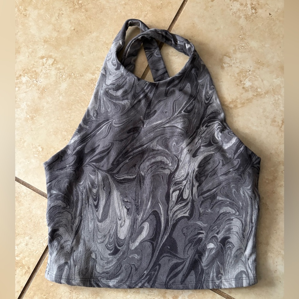 Abercrombie & Fitch workout crop tank